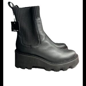 Dolce Vita HOVEN H20 Waterproof Black Leather Platform Lagenlook Boots Sz 9 NEW